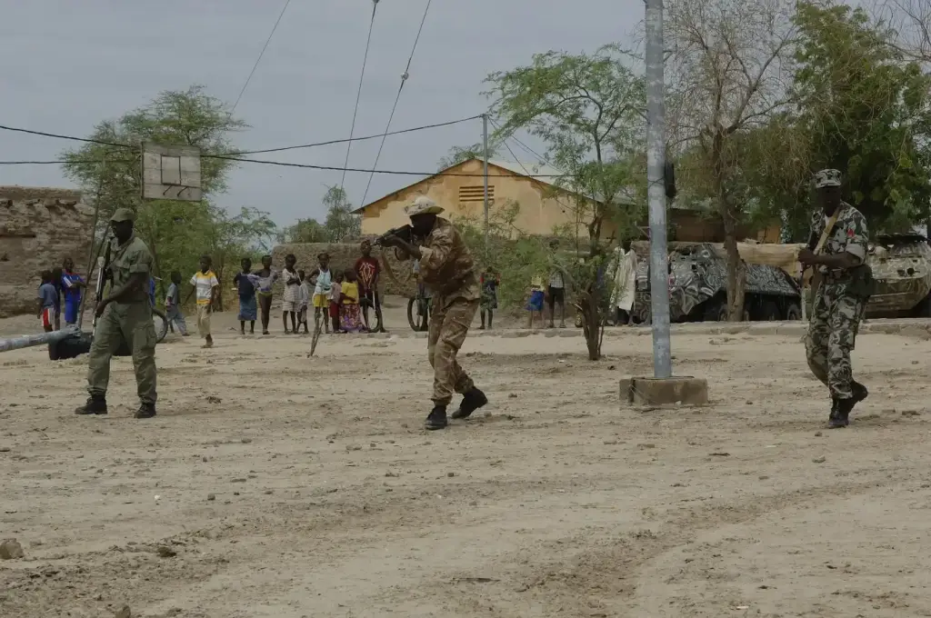 Militaires maliens lors d’un exercice à Tombouctou, photographie d’archives