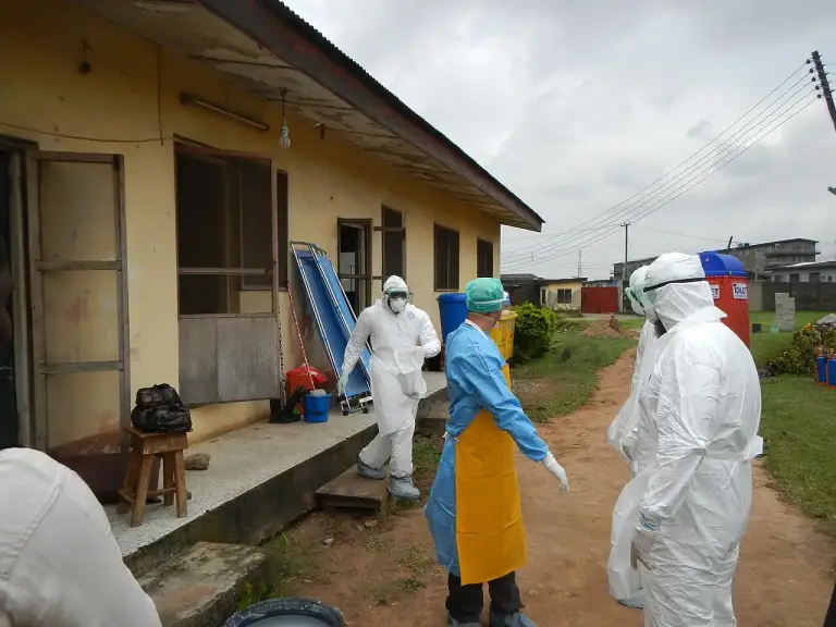 Le Nigeria confirme un cas d’Ebola à Abuja