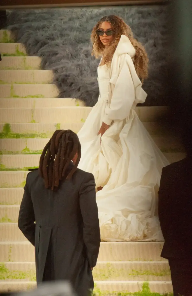 Blue Ivy surprend au piano avec Jay-Z devant Beyoncé et Destiny’s Child