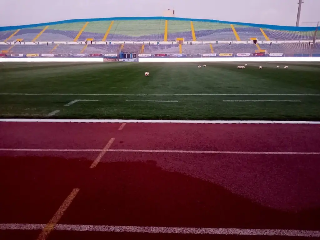 Vue du stade du 30-Juin au Caire en Égypte