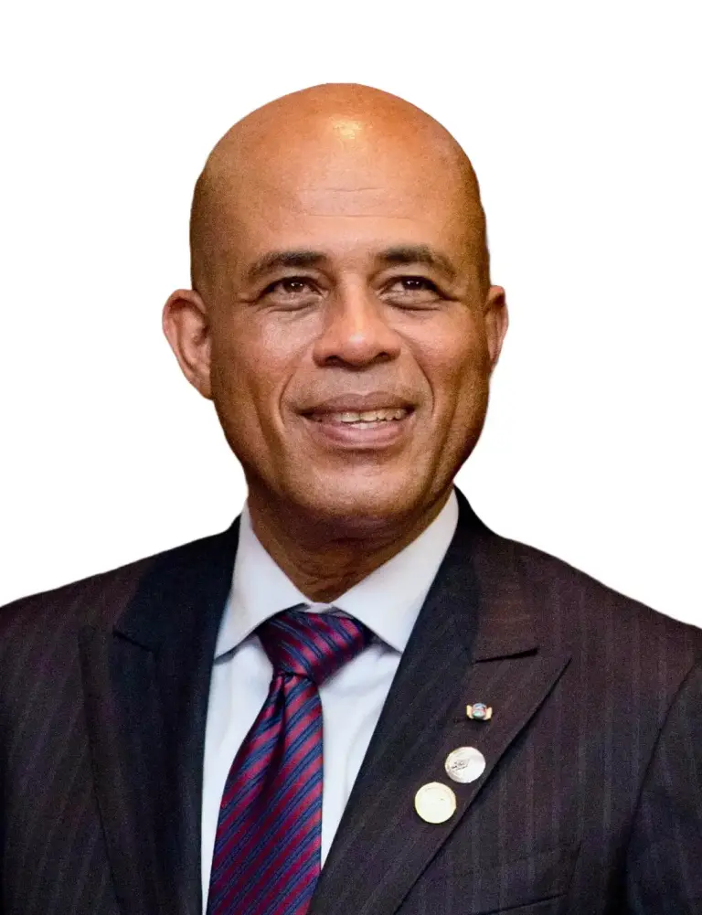 Haïti, Michel Martelly dépose sa candidature à la présidentielle