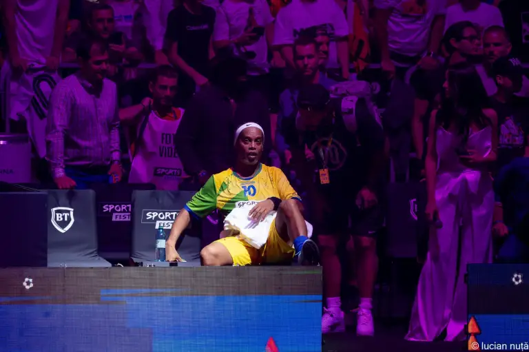 Ronaldinho rejouera un match officiel avec Ravenna le 15 novembre