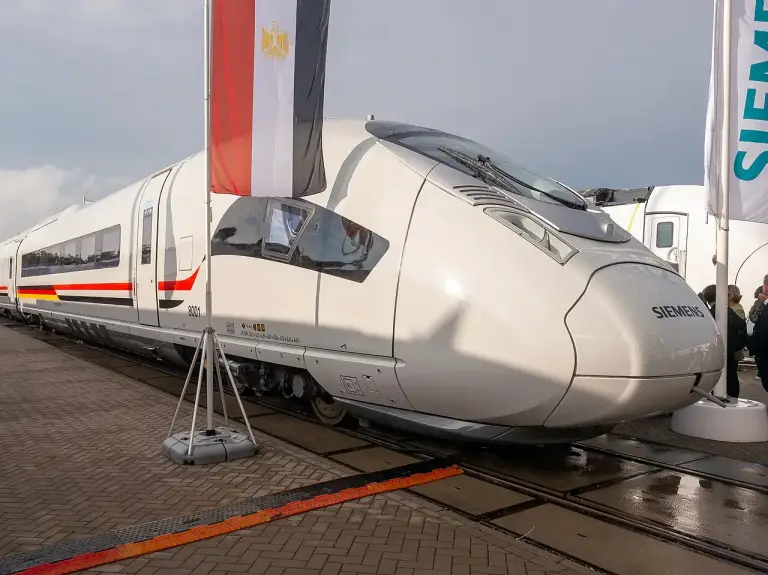 L’Égypte accélère son train électrique entre mer Rouge et Méditerranée
