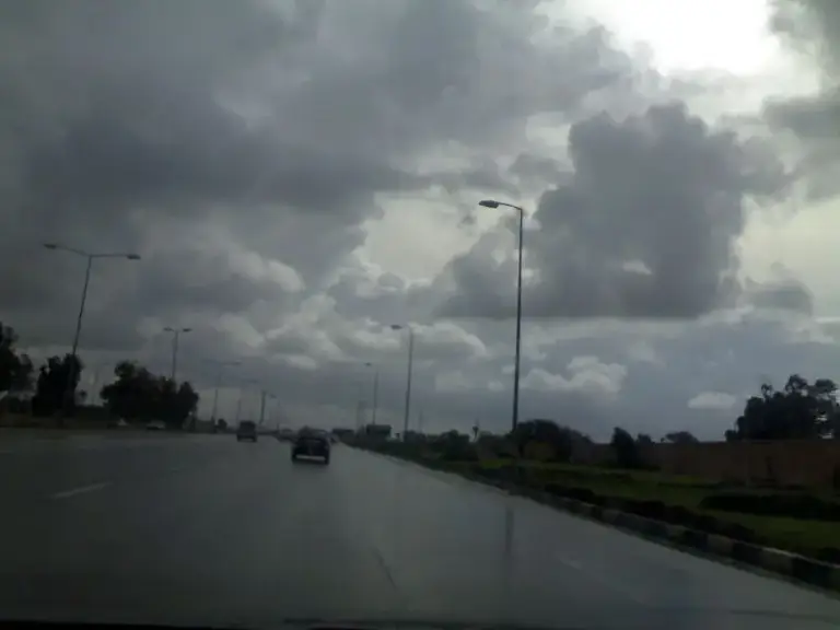 À Tripoli, les pluies torrentielles font deux morts et paralysent des quartiers
